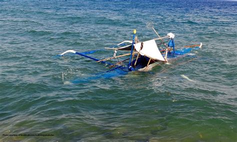 tumaob na bangka in english|Bangka in English: Definition of the Tagalog word bangka.